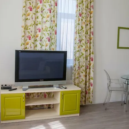 Отель Sovskiye Prudy